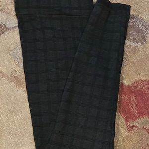 😍🌈😍LOFT BRAND Charcoal & Black Checked Woman’s Stretch Pants 😍